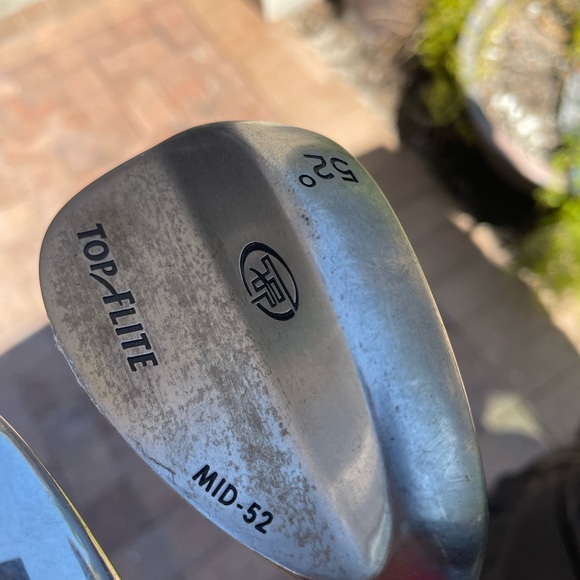 Golf Wedges Top Flite 2 Pc Set In Right Handed steel shaft - Picture 6 of 8